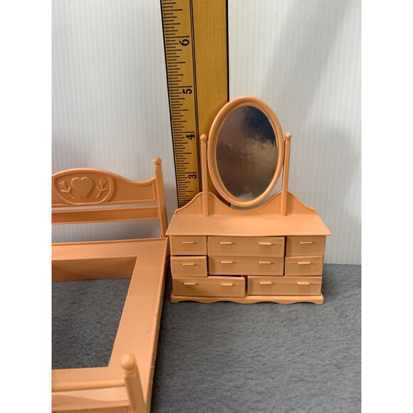 Vintage Mini Dollhouse Furniture Set Bedroom & Kitchen Brown - Picture 11 of 14